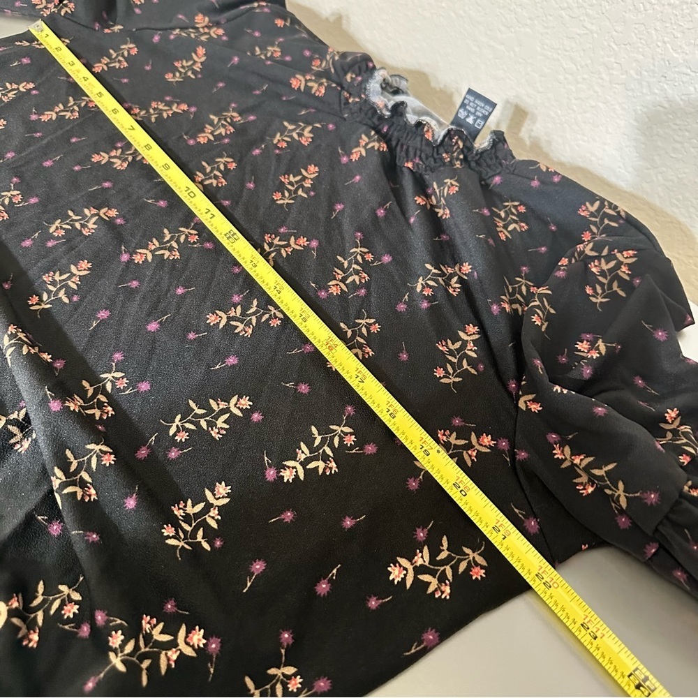 Coco & Shay Black Floral Long Sleeve Blouse Mock Neck Ruffle Trim Top Size XL - Picture 4 of 5